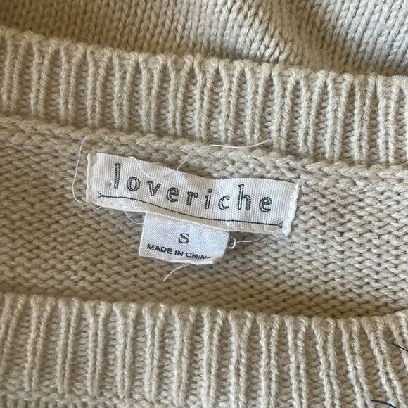 Loveriche CrewNeck Cream Off Shoulder sweater top Small Ruffle Shoulder Like New - Picture 4 of 4